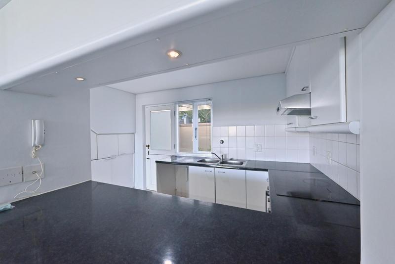 3 Bedroom Property for Sale in Dolphin Beach Western Cape